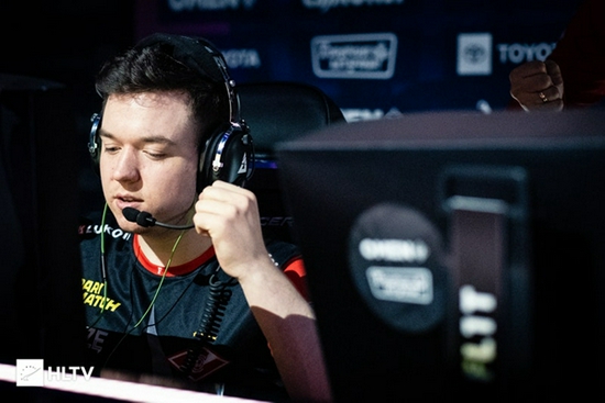 英雄联盟手游鸿蒙版安卓账号无缝迁移全攻略